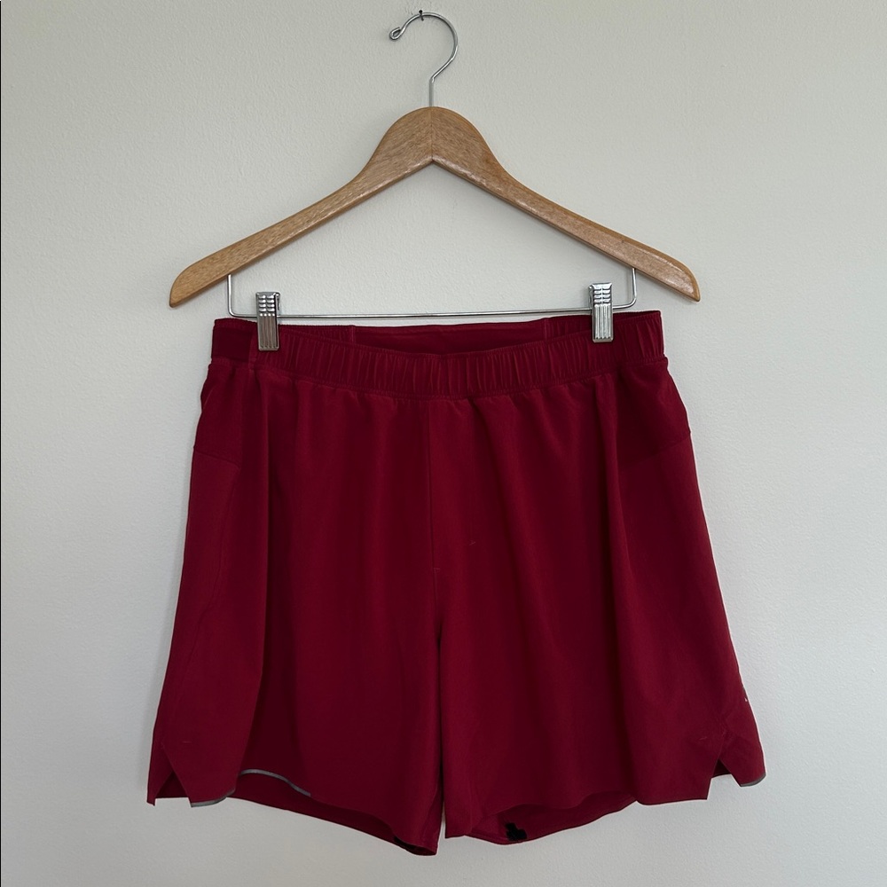 Lululemon Men’s Surge Dark Red‎ Lined Shorts Size Large EUC
